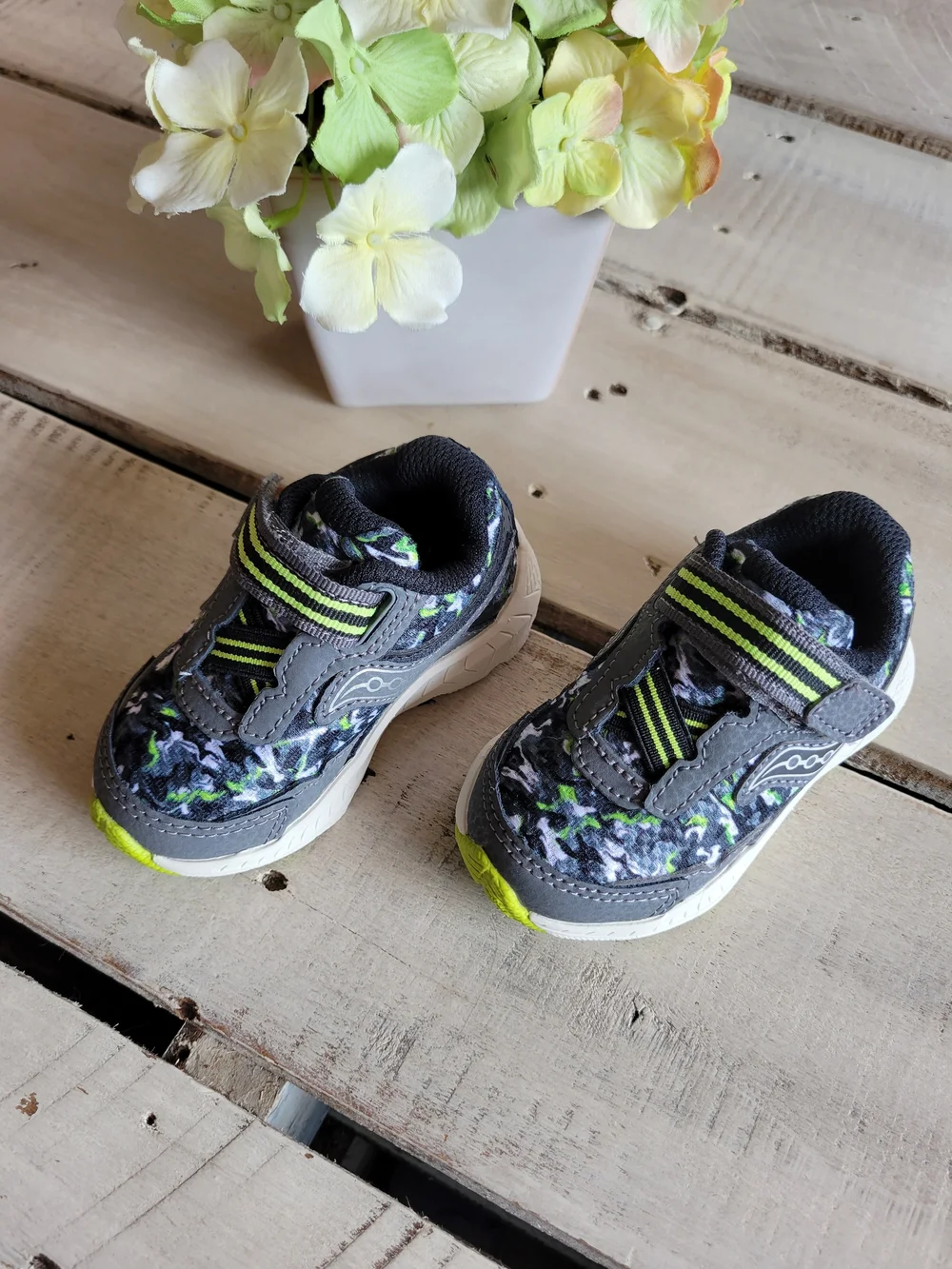 Saucony durable toddler